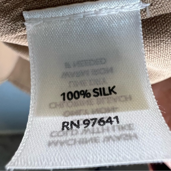 NWT J Jill 100% Silk V Neck Pullover Blouse Tan Sz L Preppy Office Career - Picture 9 of 11